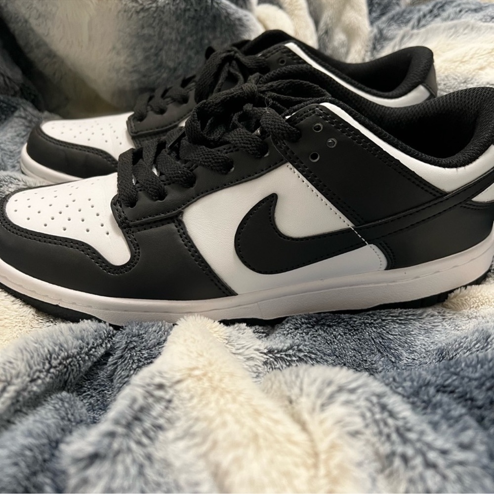 Women’s Nike Dunks - Pandas